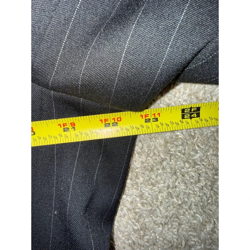 Chaps Men's 44R 2-Piece Suit 100% Wool Charcoal Gray Pinstripe Jacket and Pants